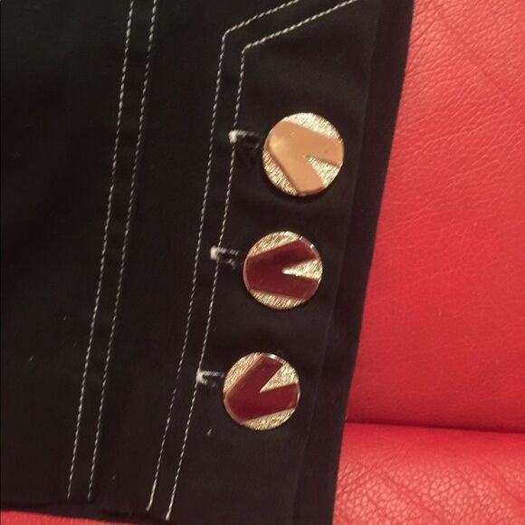 Cache Capri - Picture 8 of 8